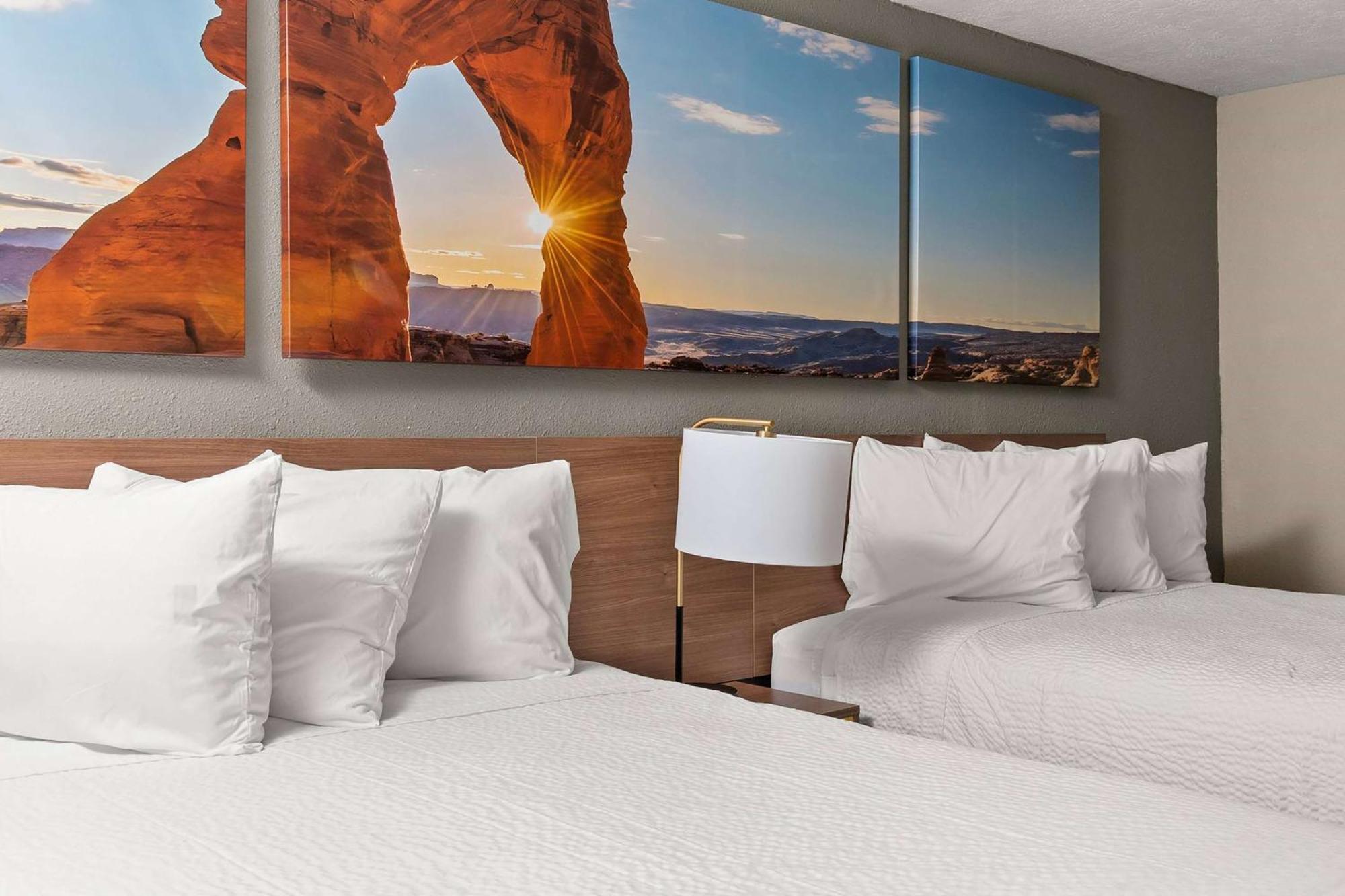 Days Inn By Wyndham Albuquerque Northeast Bagian luar foto