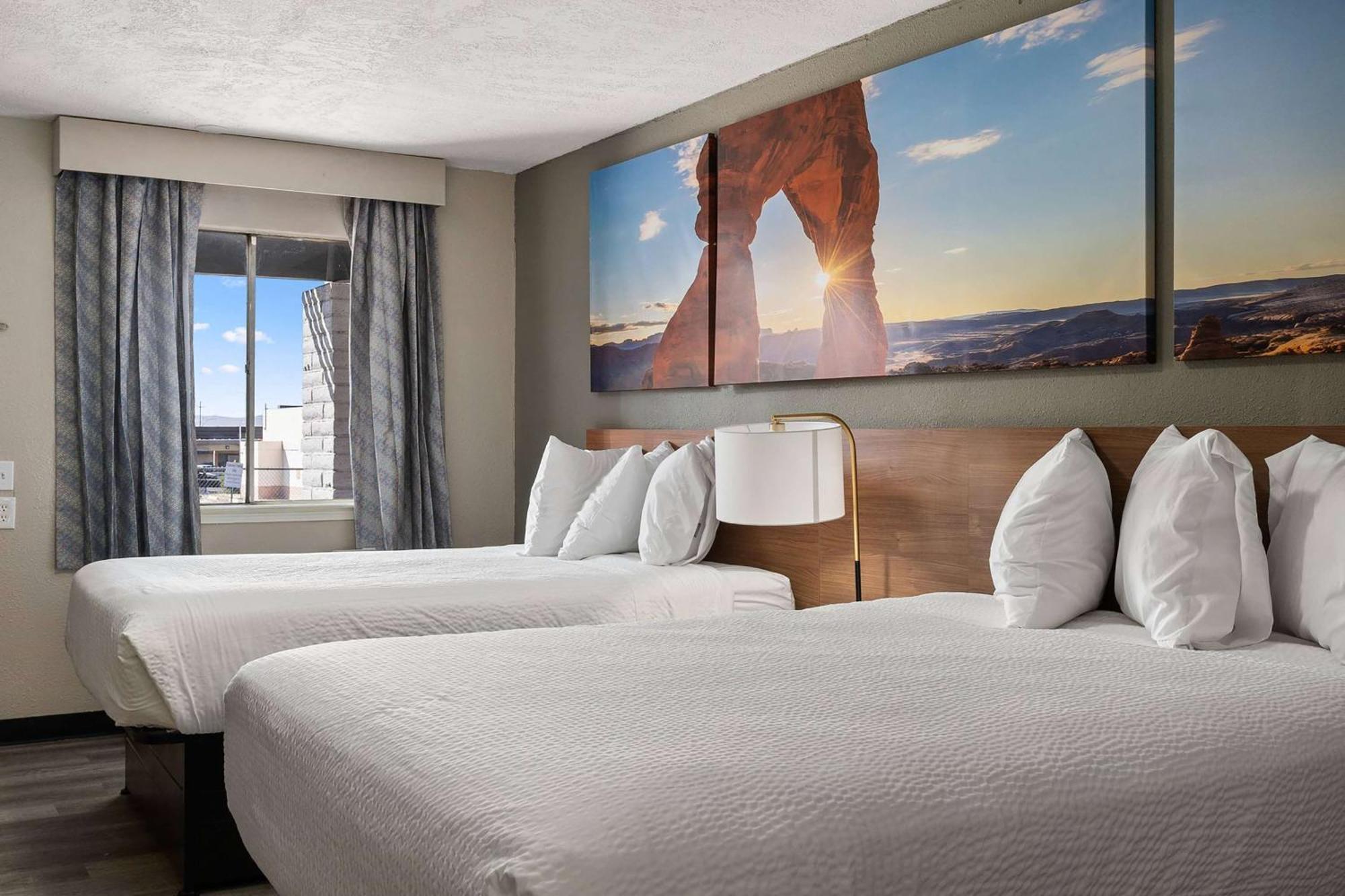 Days Inn By Wyndham Albuquerque Northeast Bagian luar foto