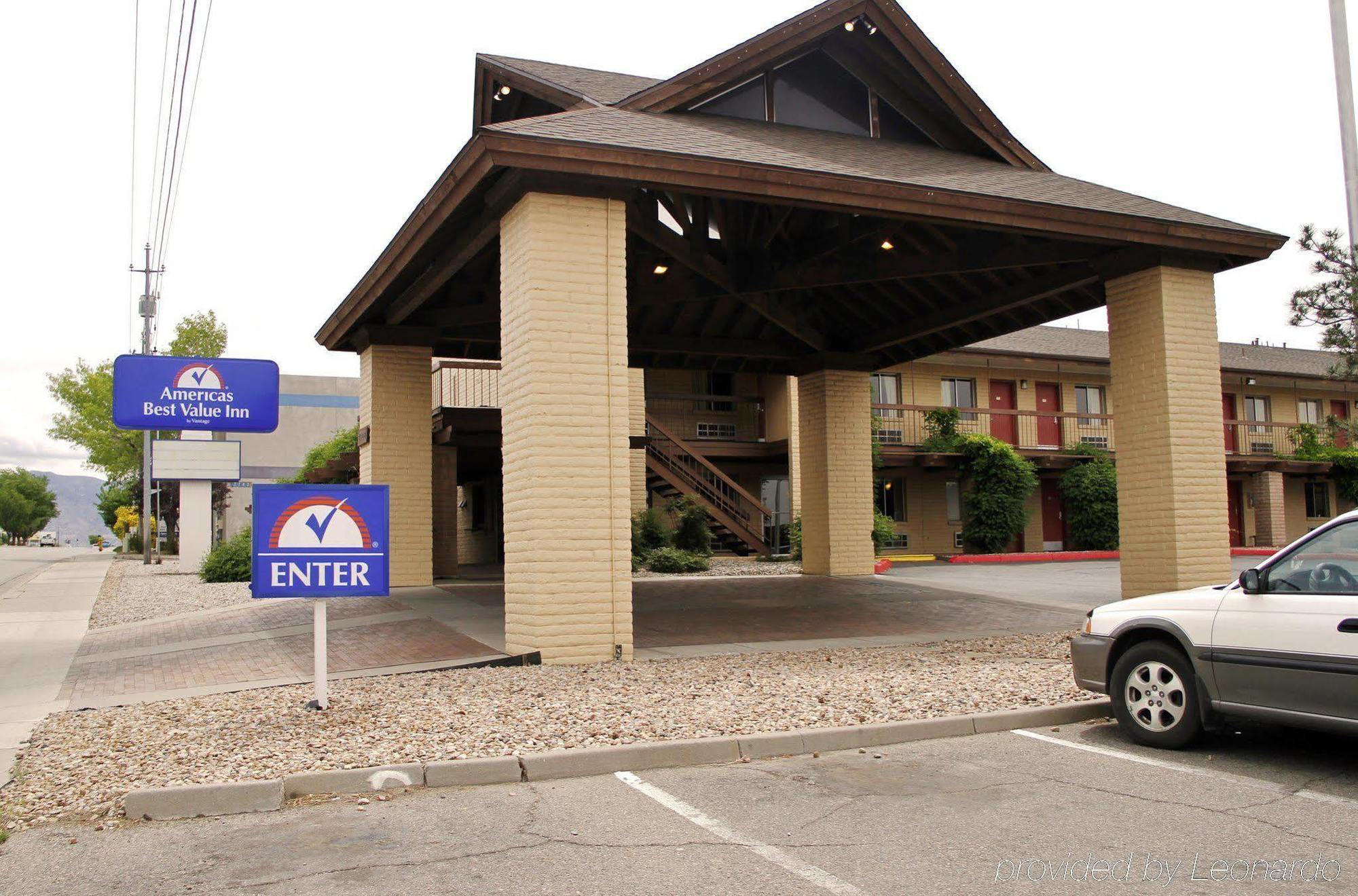 Days Inn By Wyndham Albuquerque Northeast Bagian luar foto